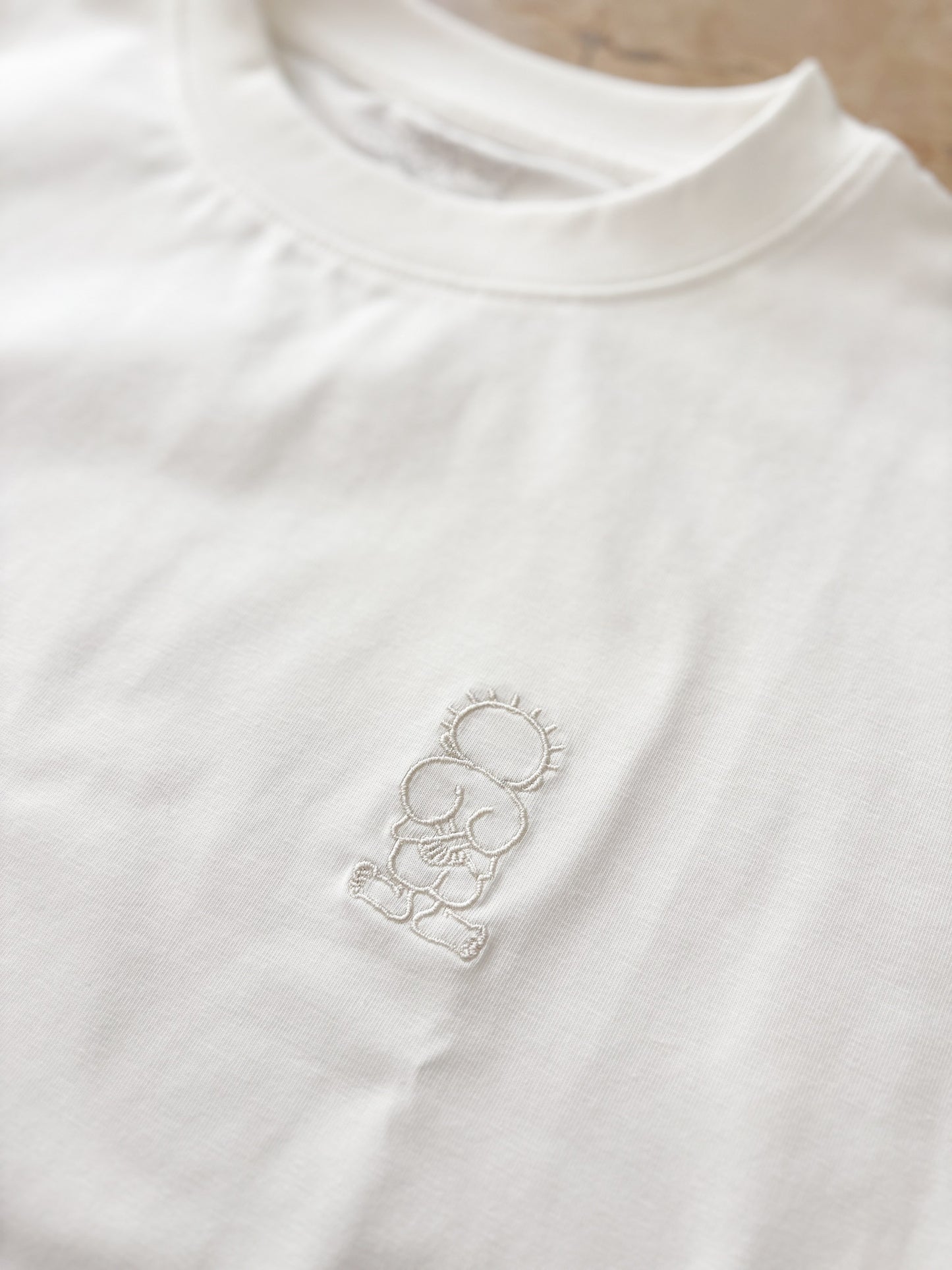 HANDALA EMBROIDERED T-SHIRT